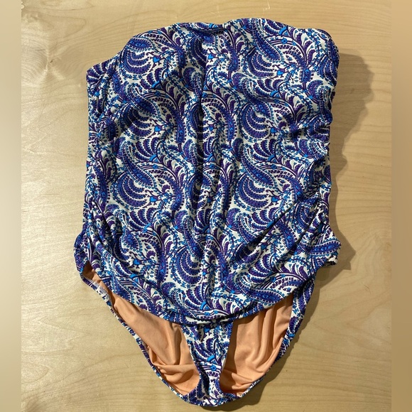 Re-Imagined by J. Crew Maternity Strapless One Piece Swimsuit Size 20 (MW) - Picture 6 of 14